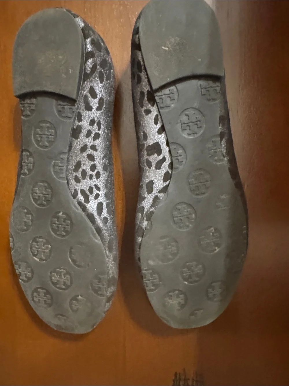 Tory Burch Metallic Leopard-Print Ballet Flats in Black